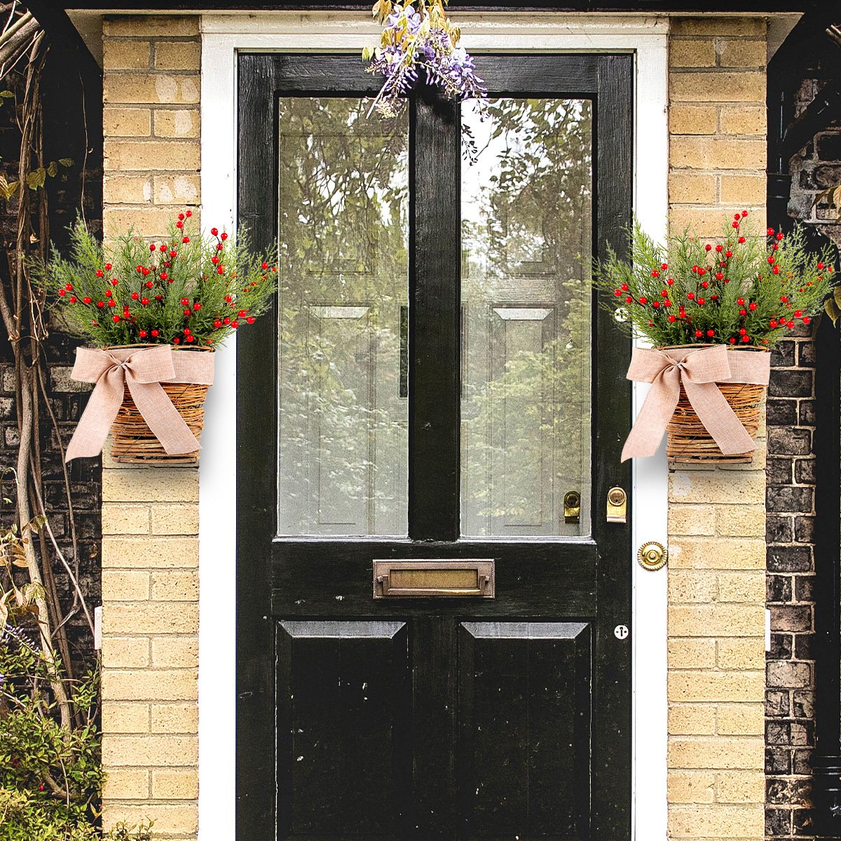 WCH0006 (5) - Cesta de Mimbre Navideña con Bayas Rojas